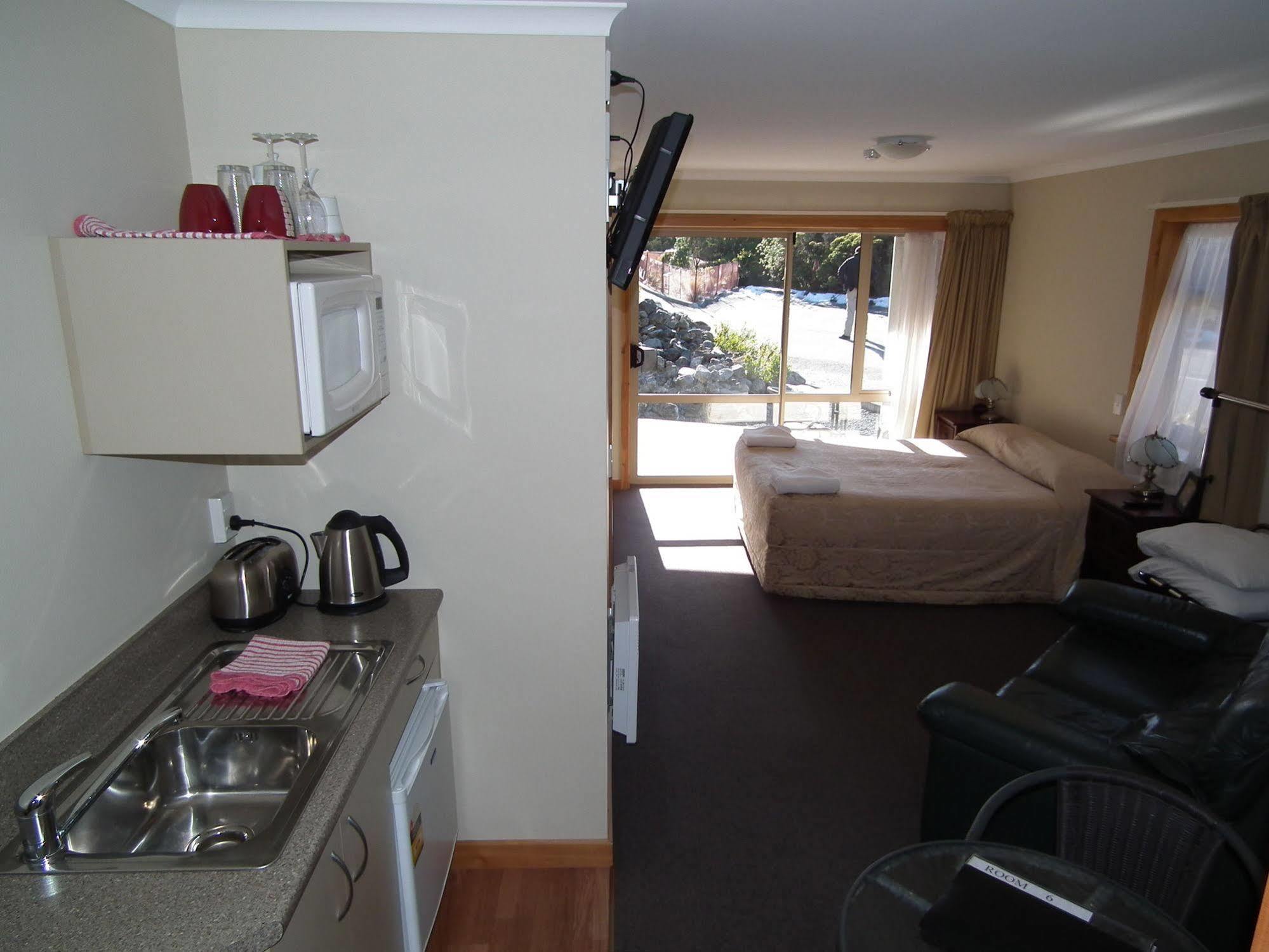 Aoraki Mount Cook Alpine Lodge Ngoại thất bức ảnh
